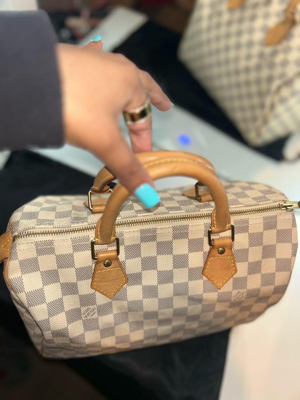 Louis Vuitton Damier Azur Checkered Satchel in Beige and Tan - Picture 4 of 10